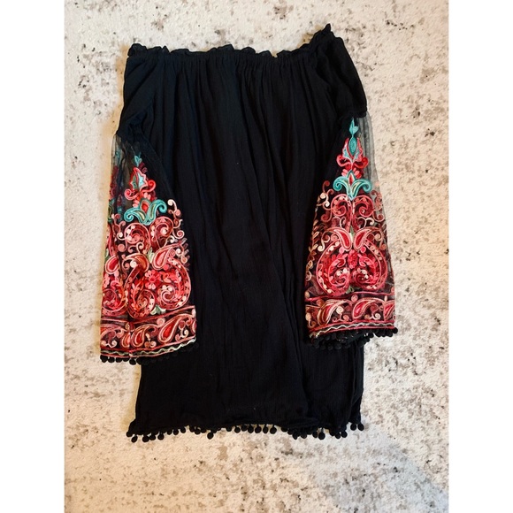 BLACK DRESS - Picture 1 of 4